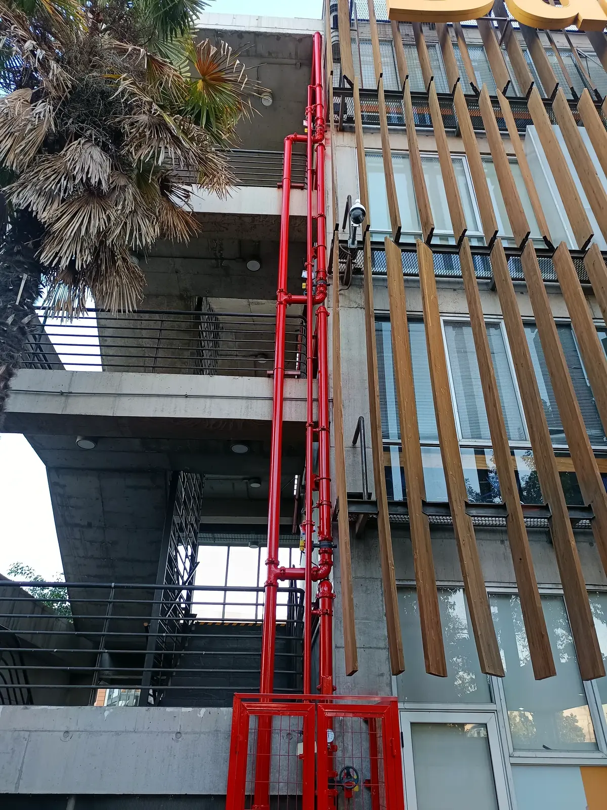 Pintura y Normalización Técnica de Red Húmeda